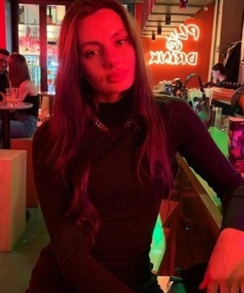 Моя особенность - дарить незабываемые эмоции. 🌟🔞
Я живу в Москве и считаю этот город идеальным местом для наших встреч. Страсть, романтика, нежность - это все и еще больше ты найдешь со мной.
🌸Мои услуги включают классический и расслабляющий массаж, французский минет, глубокий оральный секс, а также разнообразие поз и экспериментов в постели.
💖Моя фотография гарантирует, что ты получишь то, что видишь на снимке – без фотошопа и обмана. Мое главное преимущество – я настоящая и люблю то, что делаю.
💋Не веришь? Посмотри отзывы о моих услугах. Будь уверен, что я сделаю все возможное, чтобы твое время со мной было незабываемым.
💌 Давай договоримся о нашей встрече просто и быстро! Отправь мне сообщение, и я буду ждать тебя в уютной атмосфере Москвы. Регина